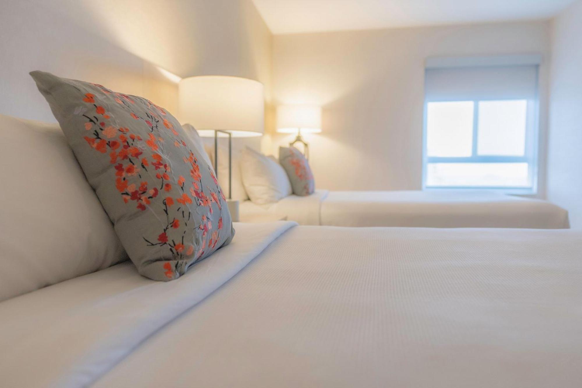 Les Suites Hotel Ottawa Quarto foto